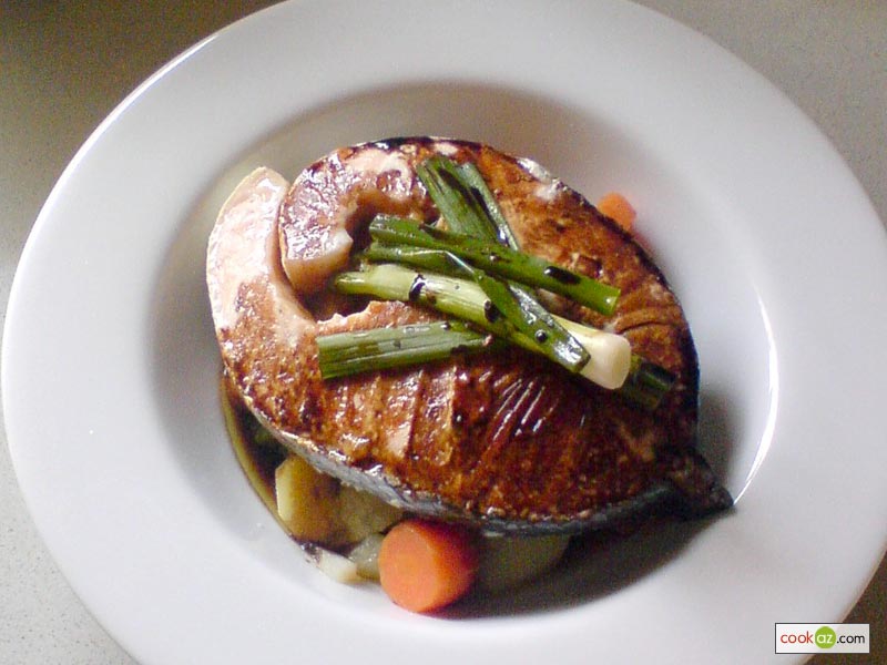 Steamed salmon with vegetables and soy and mirin sauce